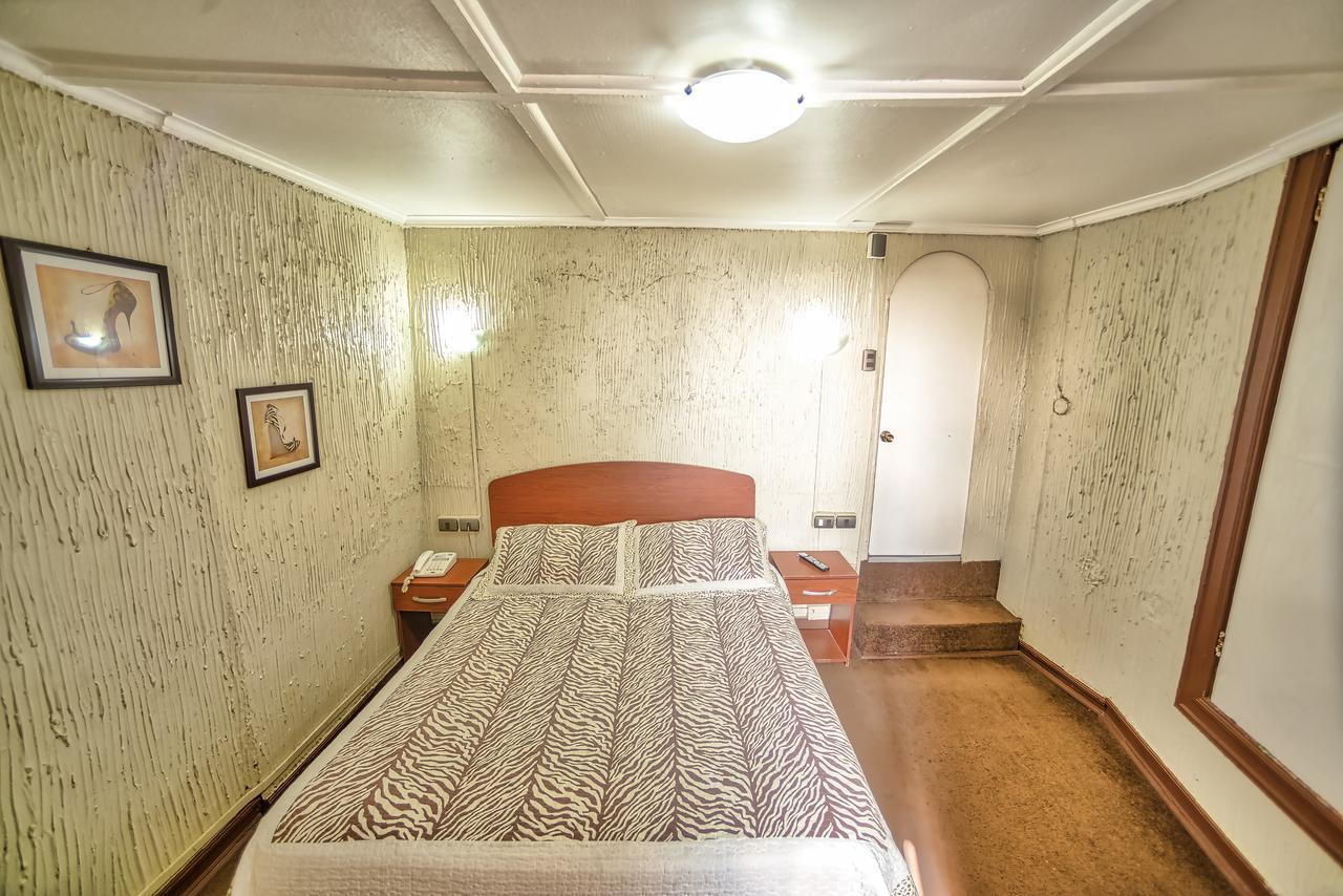 Si Hotel Santiago Ngoại thất bức ảnh